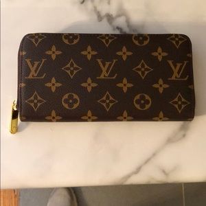 Louis Vuitton Wallet